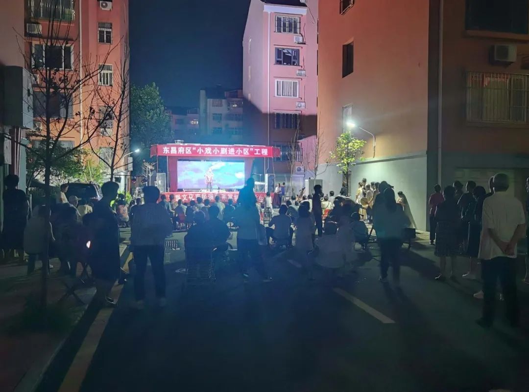 守护四颗心 奏响“幸福曲” ——安澜公司物业服务分公司工作侧记(图4) 守护四颗心 奏响“幸福曲” ——安澜公司物业服务分公司工作侧记(图4)